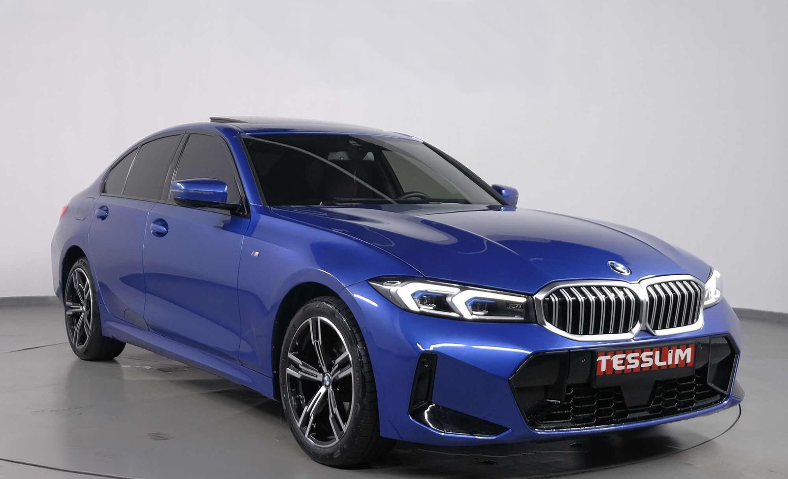 BMW 320i