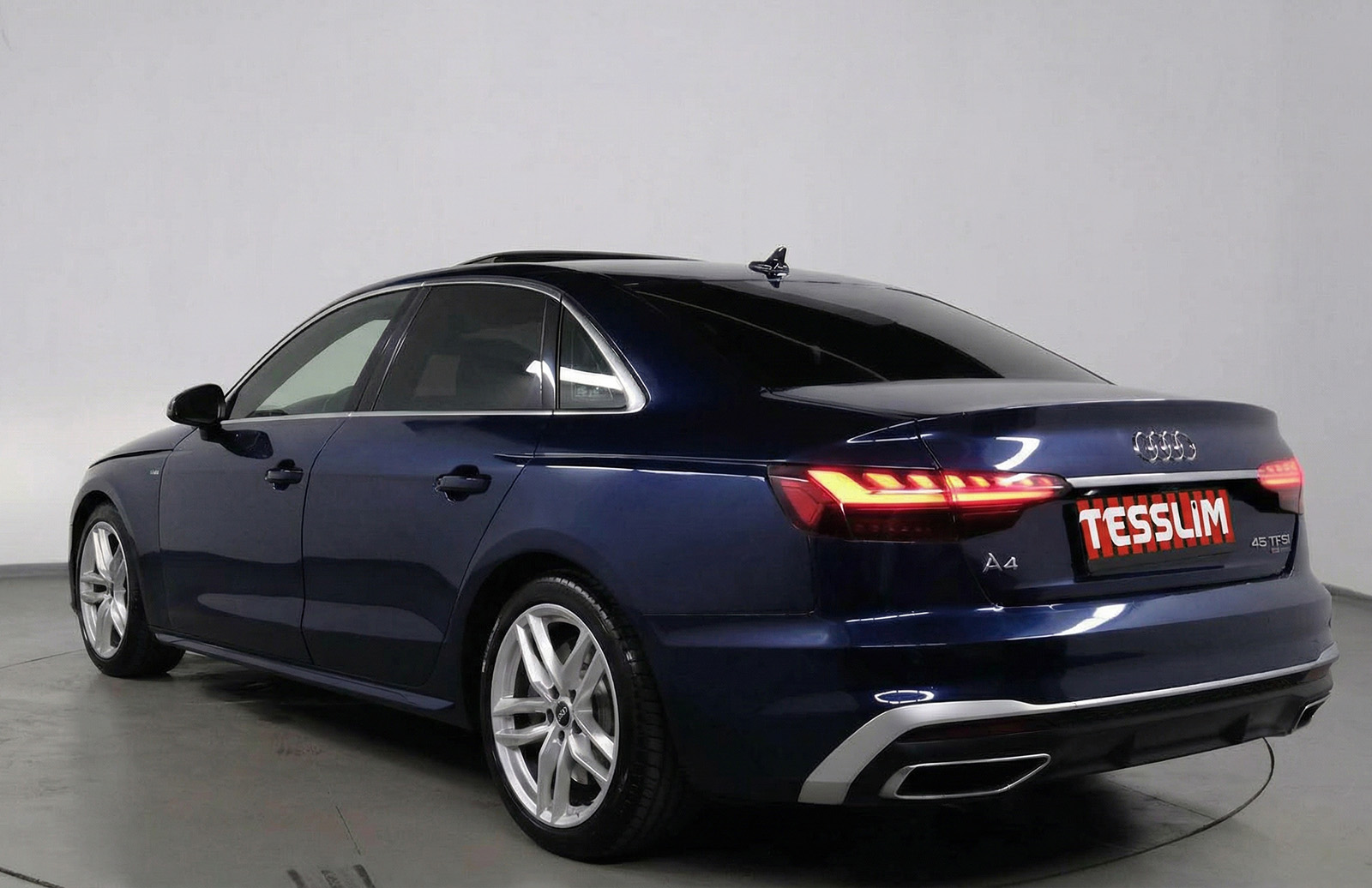 Audi A4 QUATTRO