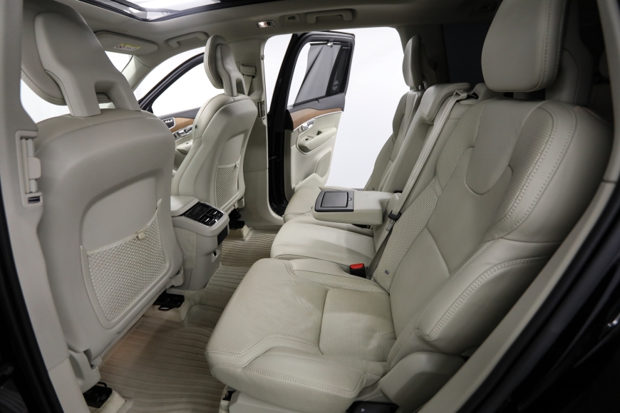 Volkswagen XC90
