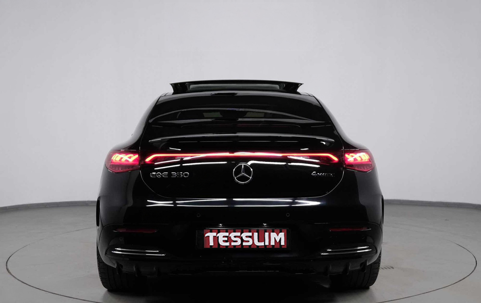 Mercedes EQE